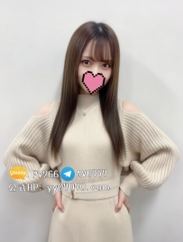 164公分高挑S曲線，24歲火辣E乳傲視群芳。