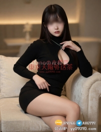 24歲高挑氣質名模身材，168cm逆天長腿，G罩杯爆乳又沉又軟超有份量！